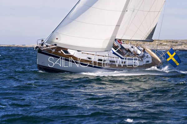 hallberg_rassy_40_sailing_aft